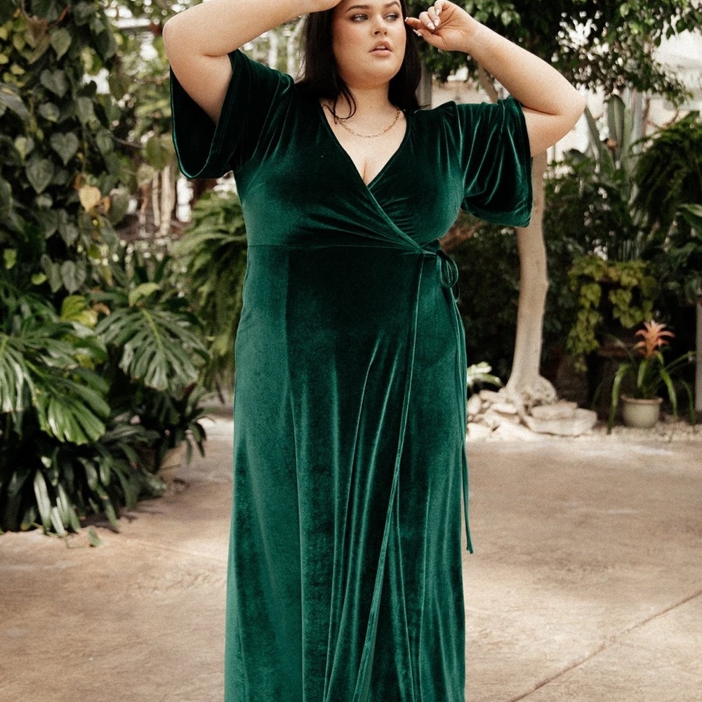 Baltic Born Green Velvet MEGHAN Short Sleeve Wrap Maxi Gown Dress Size XXXL NEW